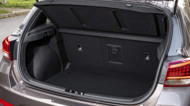 Hyundai i30 Practicality, Boot Size, Dimensions & Luggage Capacity